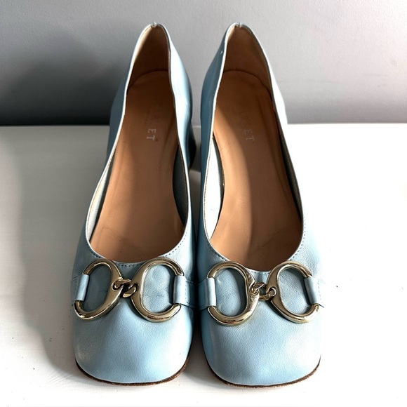 scarlet Shoes - SCARLET Made in Italy, Low Block Heel, Leather, Baby Blue, Buckle Detail, Sz 8.5